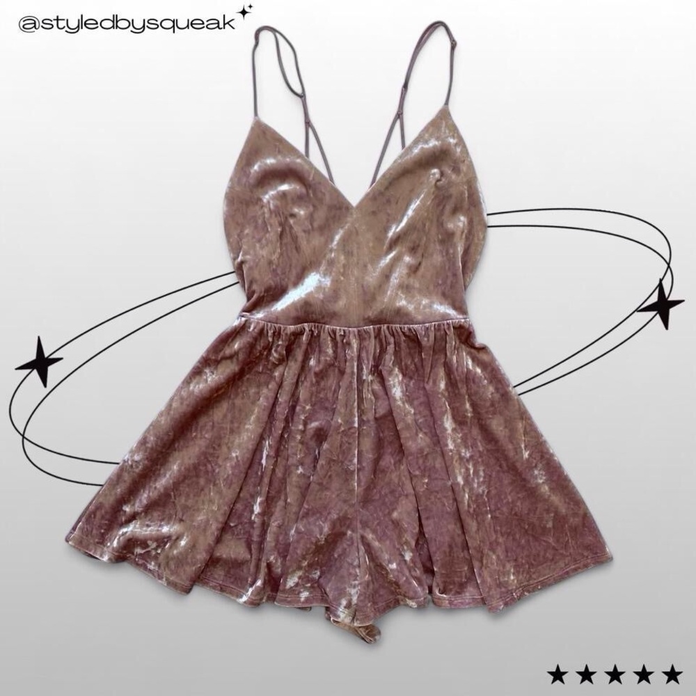 Forever 21 Y2K Pink Crushed Velvet Backless Romper Small